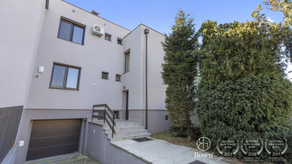 5-izbový radový rodinný dom, Vendelínska ulica – Dúbravka