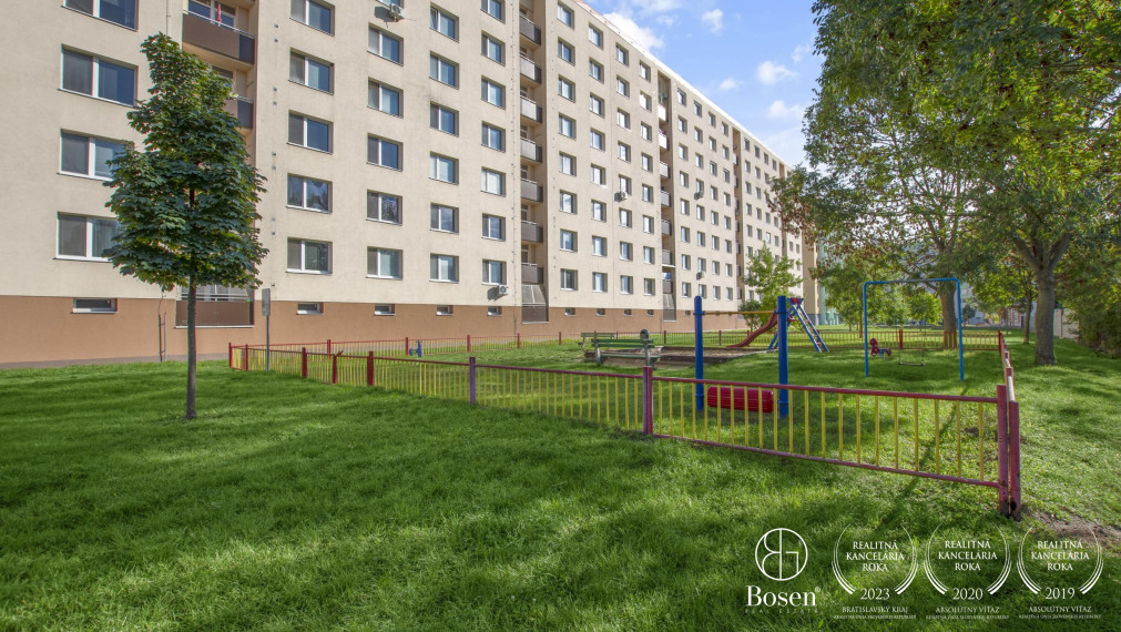 BOSEN | 3 izbový zrekonštruovaný byt Malacky, sídlisko JUH