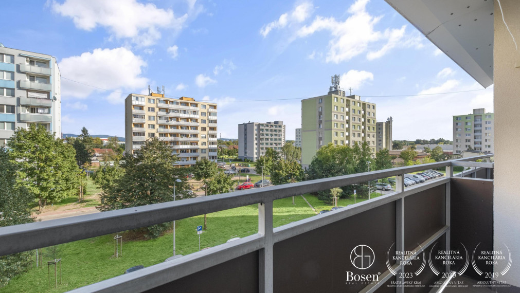 BOSEN | 3 izbový zrekonštruovaný byt Malacky, sídlisko JUH