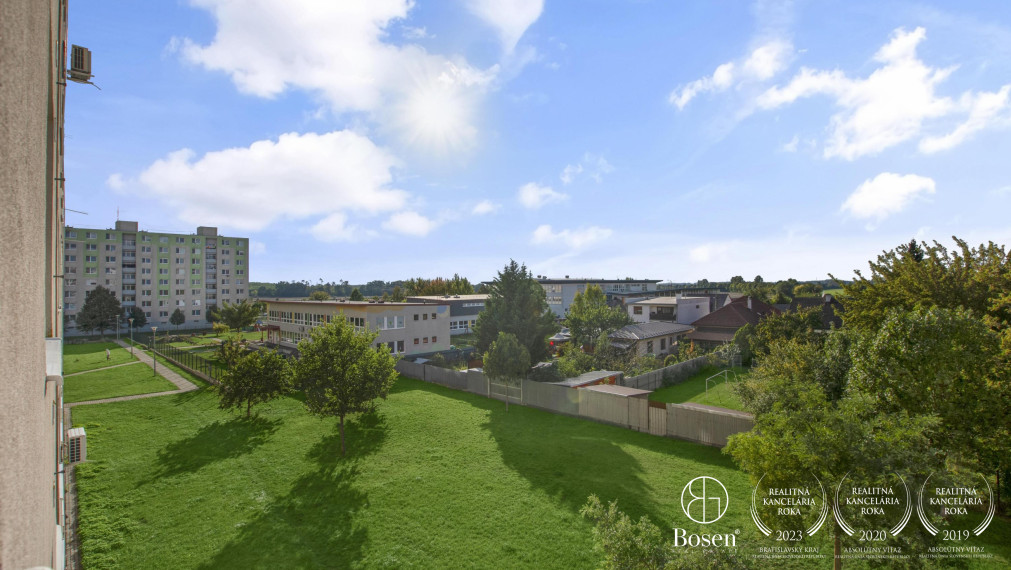 BOSEN | 3 izbový zrekonštruovaný byt Malacky, sídlisko JUH