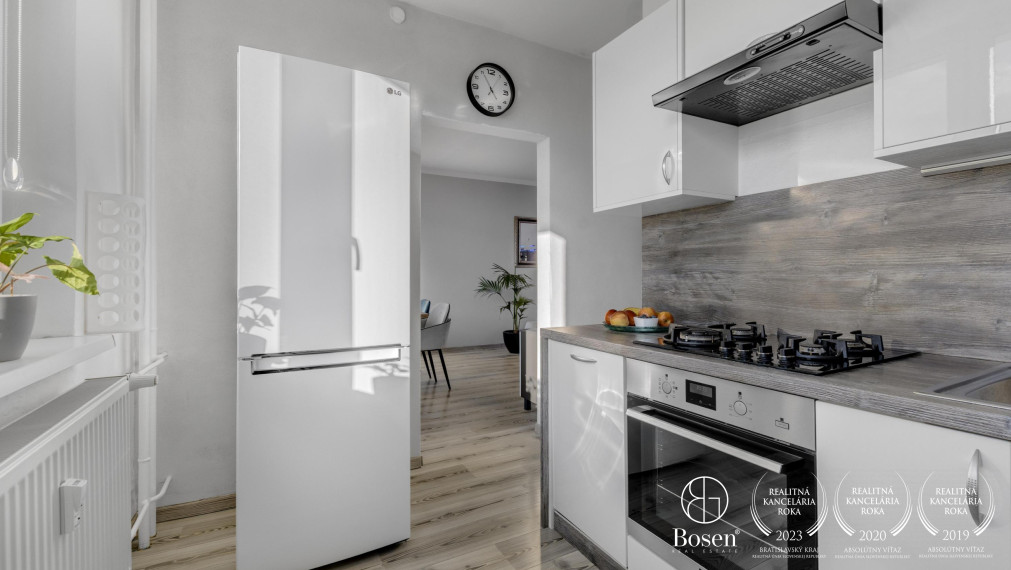 BOSEN | 3 izbový zrekonštruovaný byt Malacky, sídlisko JUH