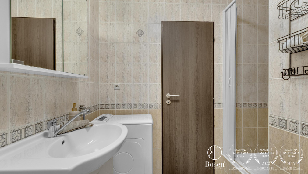 BOSEN | 3 izbový zrekonštruovaný byt Malacky, sídlisko JUH