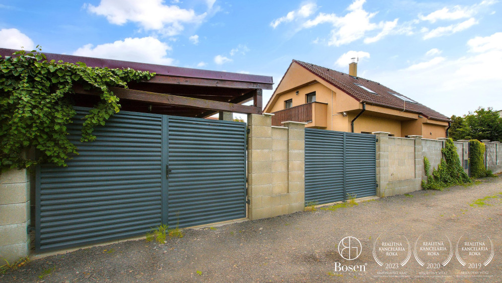 BOSEN |Na predaj 4 izbový dvojpodlažný rodinný dom v obci Závod