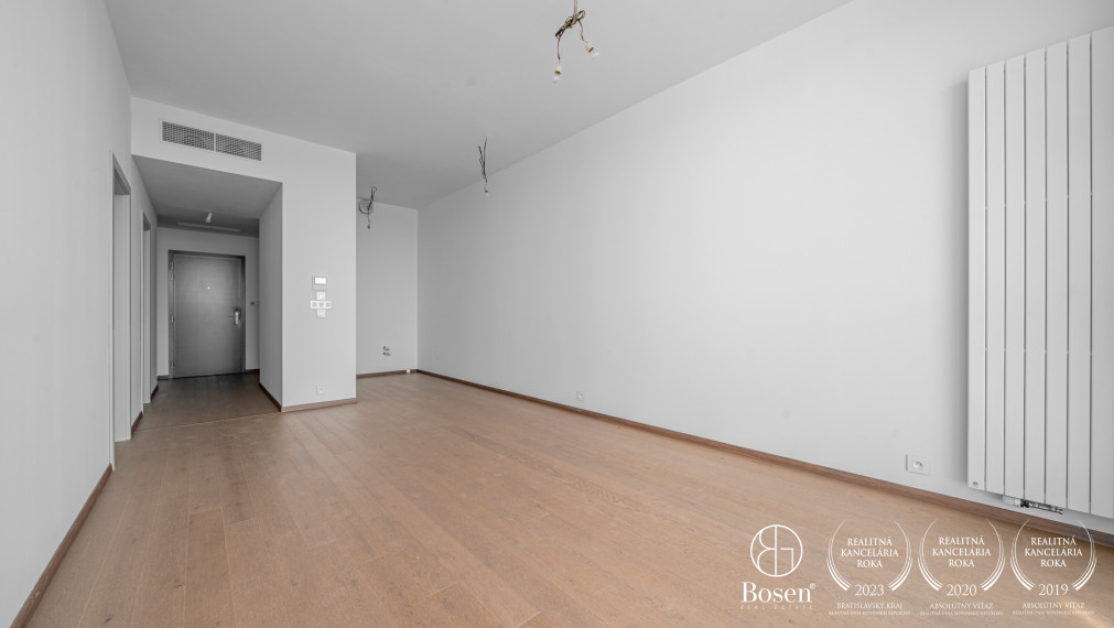 BOSEN | 2 izbový byt v projekte Eurovea Tower, 35. LUX poschodie