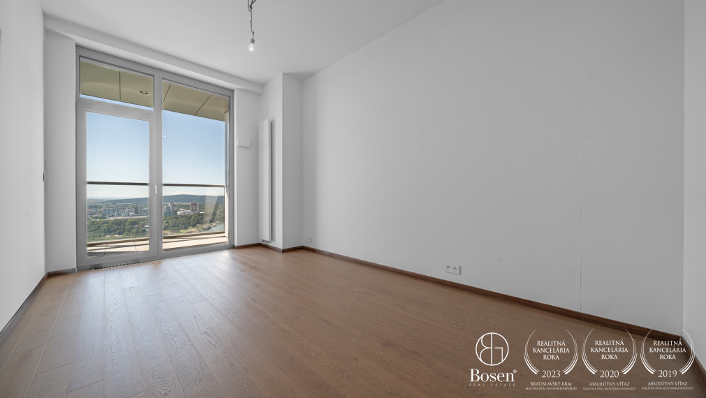 BOSEN | 2 izbový byt v projekte Eurovea Tower, 35. LUX poschodie