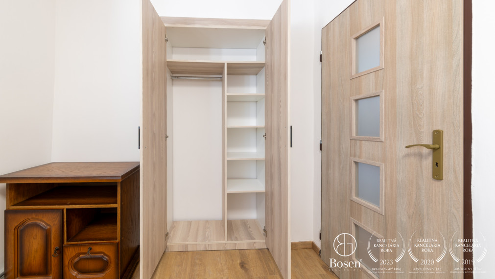 BOSEN | 3i bytu na prenájom, 68m2, Spojovacia 18, Nitra, Kalvária