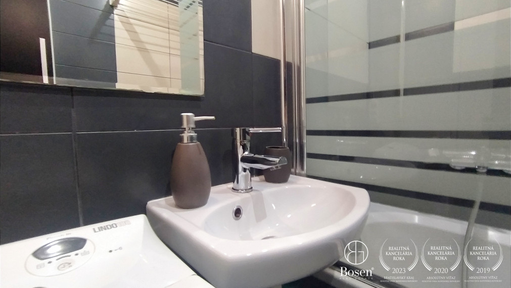 BOSEN | REZERVOVANÉ 2 izbový byt, kompletne zariadený, Švermová, 59,13 m2