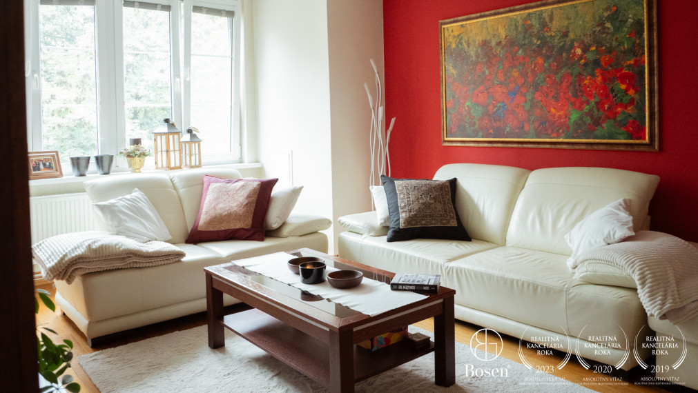 BOSEN | 4 izbový byt s krbom, centrum, zariadený, 152 m2.