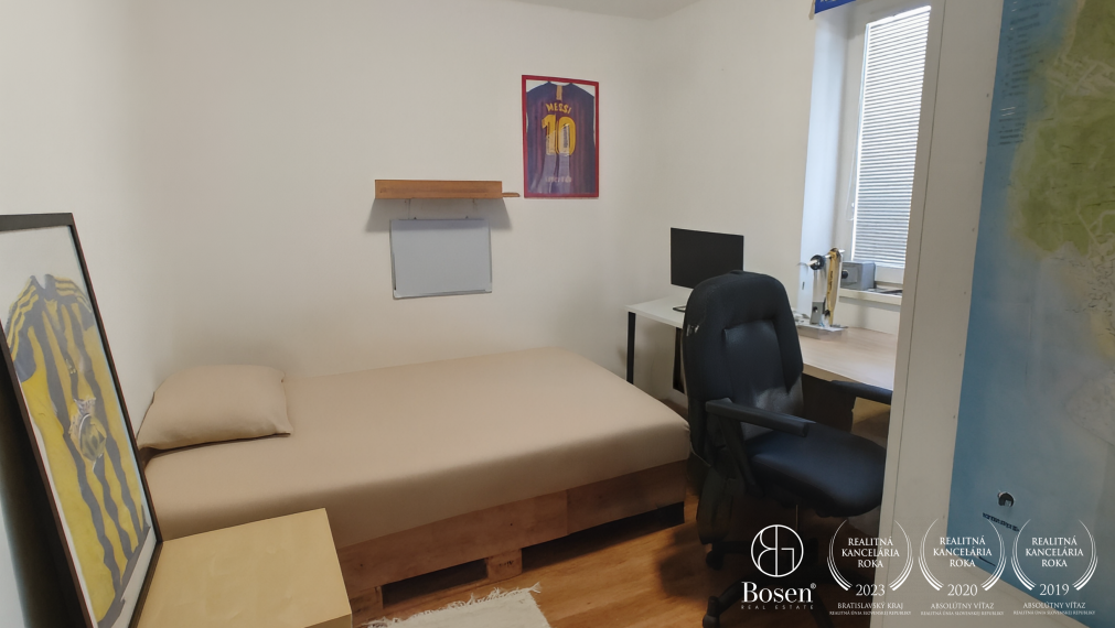 BOSEN | Rodinný dom s veľkým pozemkom – Rohovce, okres DS