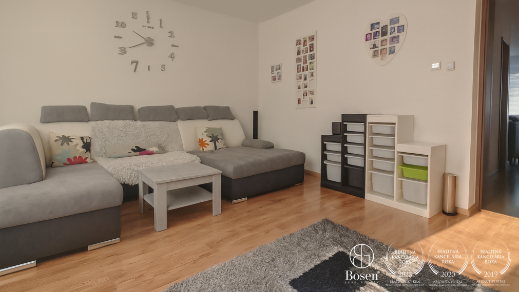 BOSEN | Rodinný dom s veľkým pozemkom – Rohovce, okres DS