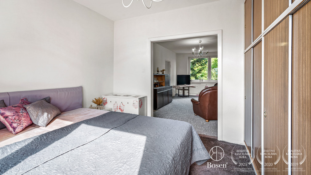 BOSEN | Na prenájom 4 izbový byt na sídlisku západ