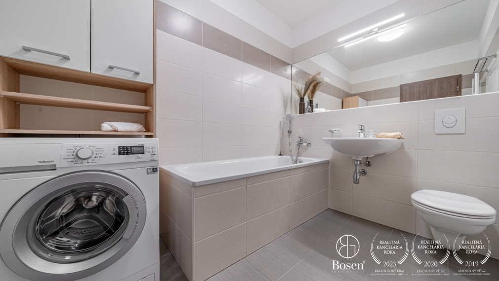 BOSEN | 3 izbový zariadený byt  s garážovým státím - Perla Ružinova