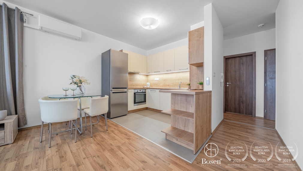 BOSEN | 3 izbový zariadený byt  s garážovým státím - Perla Ružinova