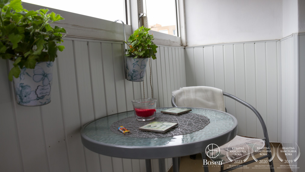 BOSEN | Priestranný 4 izbový byt v Dunajská Streda