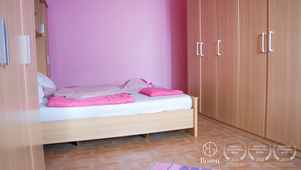 BOSEN | Priestranný 4 izbový byt v Dunajská Streda