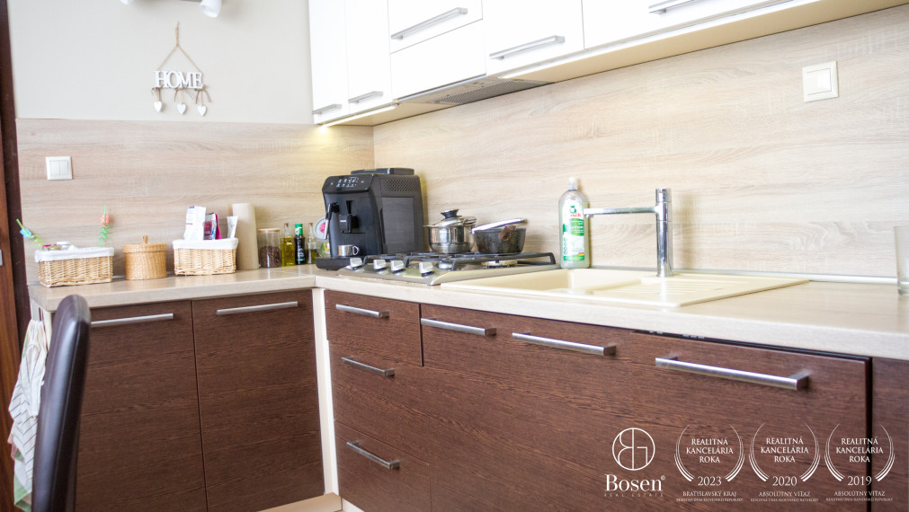 BOSEN | Priestranný 4 izbový byt v Dunajská Streda