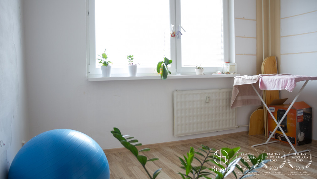 BOSEN | Priestranný 4 izbový byt v Dunajská Streda