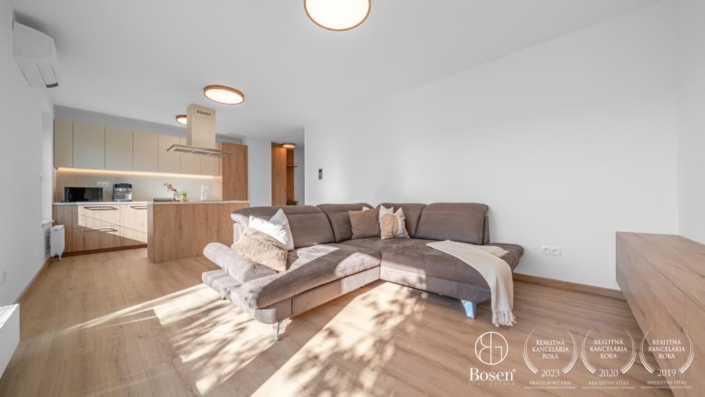 REZERVOVANÝ - BOSEN | Moderný 2-izbový byt s balkónom a parkovaním, Ota Holúska, BA 60,33 m²