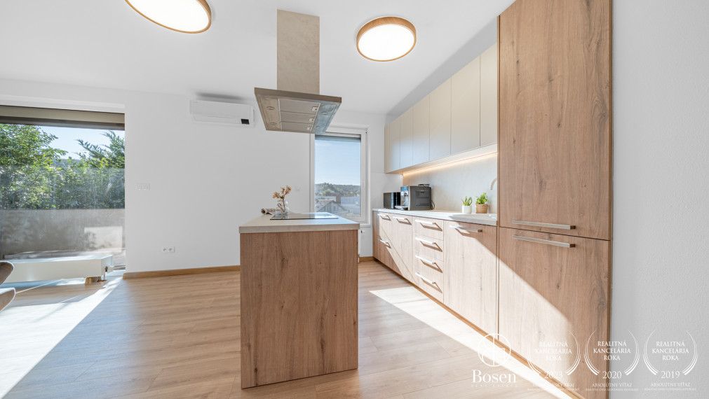 REZERVOVANÝ - BOSEN | Moderný 2-izbový byt s balkónom a parkovaním, Ota Holúska, BA 60,33 m²