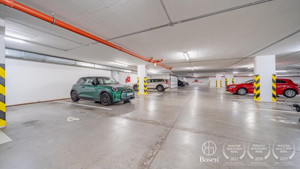 REZERVOVANÝ - BOSEN | Moderný 2-izbový byt s balkónom a parkovaním, Ota Holúska, BA 60,33 m²