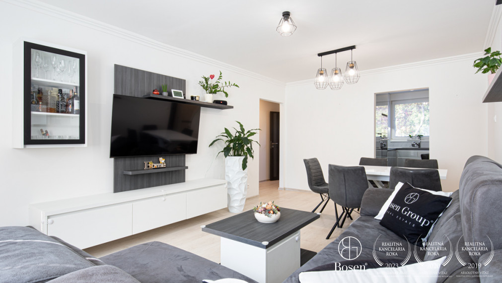 BOSEN | Predaj priestranného 4-izbového bytu po kompletnej rekonštrukcii – Dunajská Streda, ul. Boriny