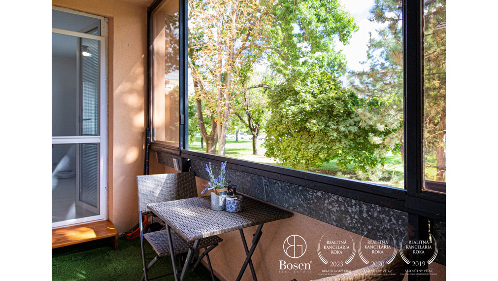 BOSEN | Predaj priestranného 4-izbového bytu po kompletnej rekonštrukcii – Dunajská Streda, ul. Boriny