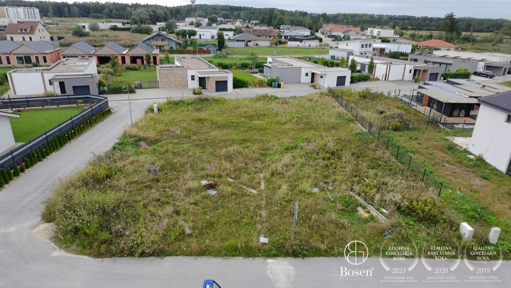 BOSEN| Pozemok pri Penati Golf Resort,  Šajdíkove Humence