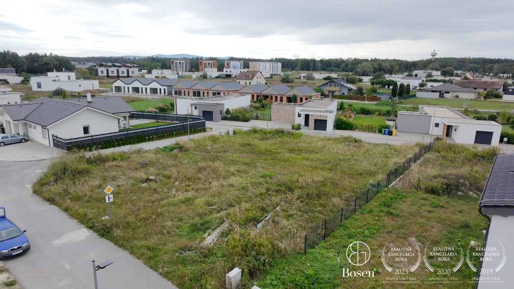 BOSEN| Pozemok pri Penati Golf Resort,  Šajdíkove Humence