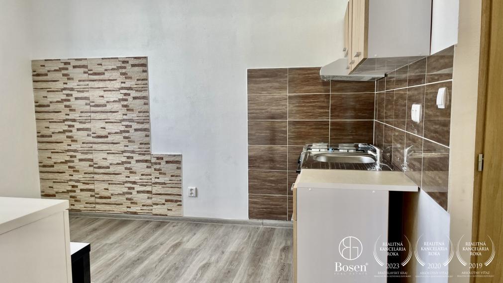 ARISE | Prenájom 1-izbový byt Partizánske-Šípok