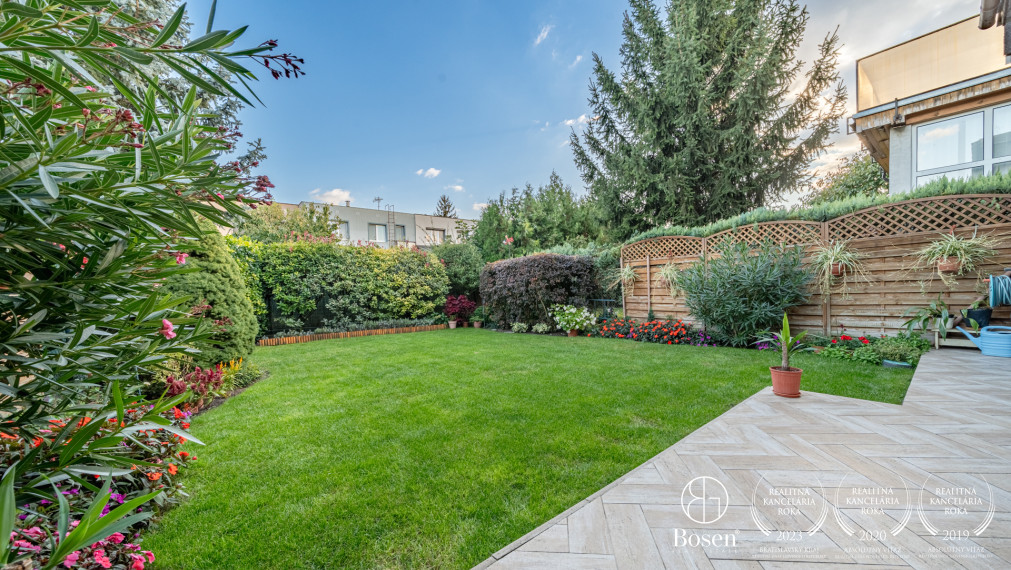 BOSEN | 5 izbový rodinný dom  v radovej zástavbe v Dunajskej Strede, 220 m2