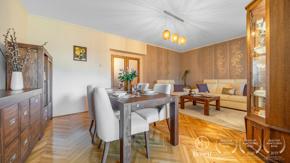 BOSEN | 5 izbový rodinný dom  v radovej zástavbe v Dunajskej Strede, 220 m2