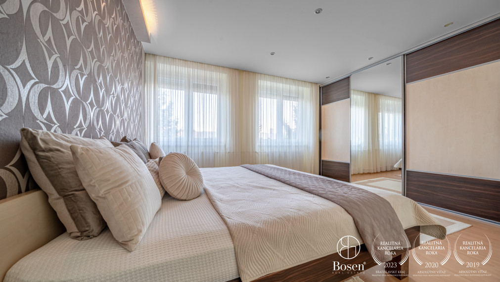 BOSEN | 5 izbový rodinný dom  v radovej zástavbe v Dunajskej Strede, 220 m2