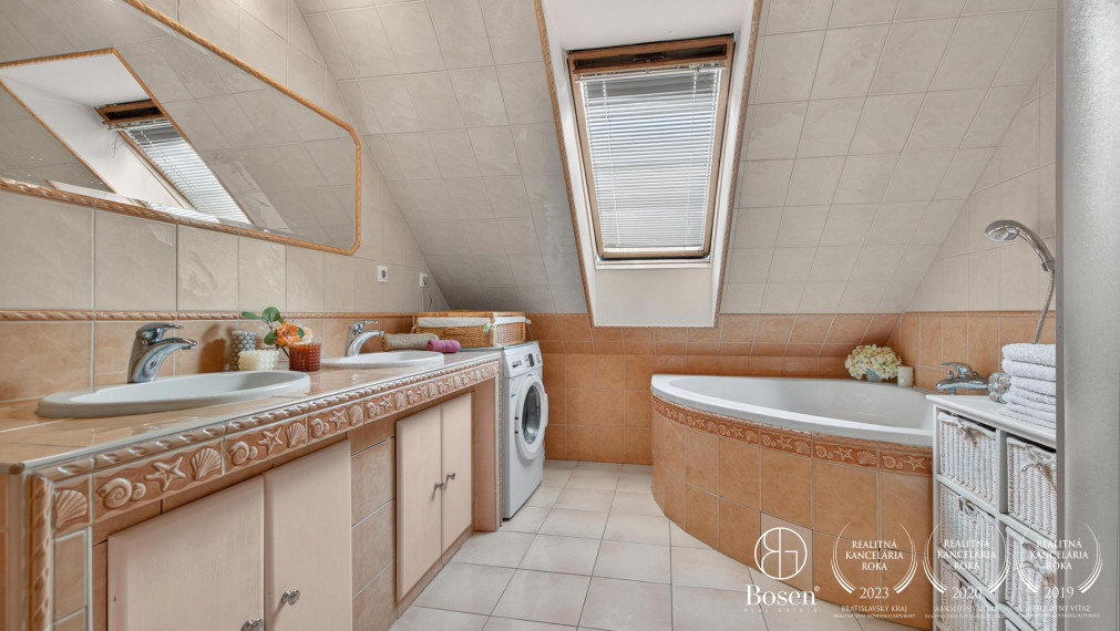 BOSEN | Priestranný 2 izbový byt s podkrovím, 119 m2, Nové Mesto - Bratislava