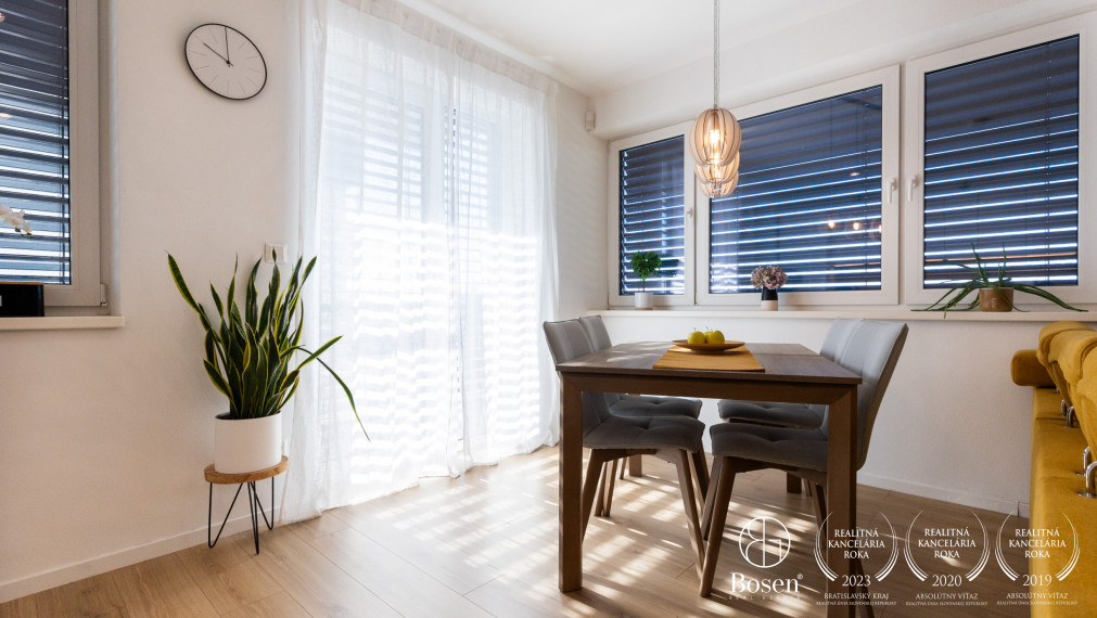 BOSEN | REZERVOVANÉ Luxusný 2i byt na predaj, garážové státie grátis, Panorama, Nitra - Klokočina