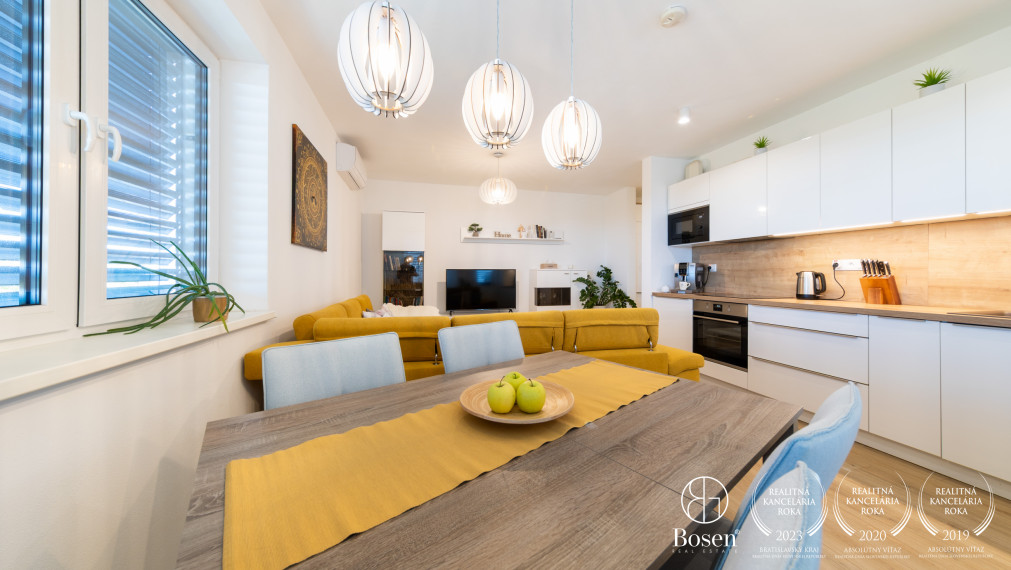 BOSEN | REZERVOVANÉ Luxusný 2i byt na predaj, garážové státie grátis, Panorama, Nitra - Klokočina