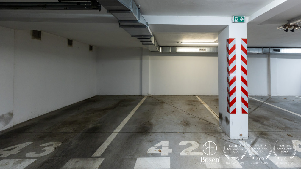 BOSEN | REZERVOVANÉ Luxusný 2i byt na predaj, garážové státie grátis, Panorama, Nitra - Klokočina