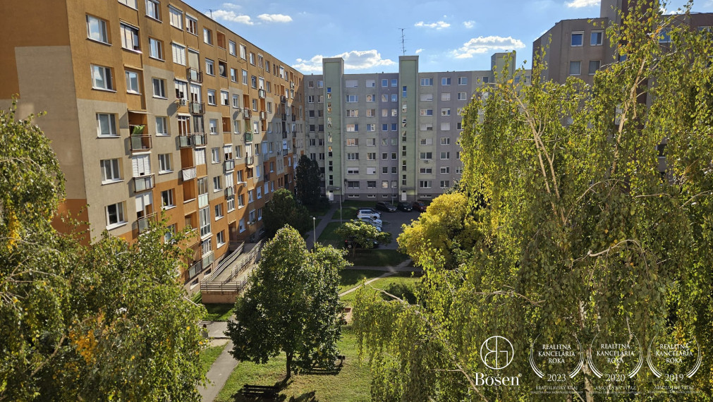 BOSEN | Priestranný 3-izbový byt po rekonštrukcii, Dunajská Streda