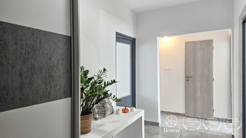 BOSEN | Priestranný 3-izbový byt po rekonštrukcii, Dunajská Streda