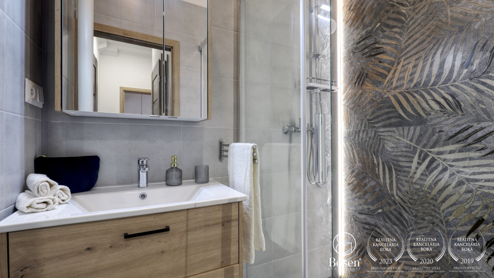 BOSEN I Zrekonštruovaný 2-izbový byt pri Štrkoveckom jazere