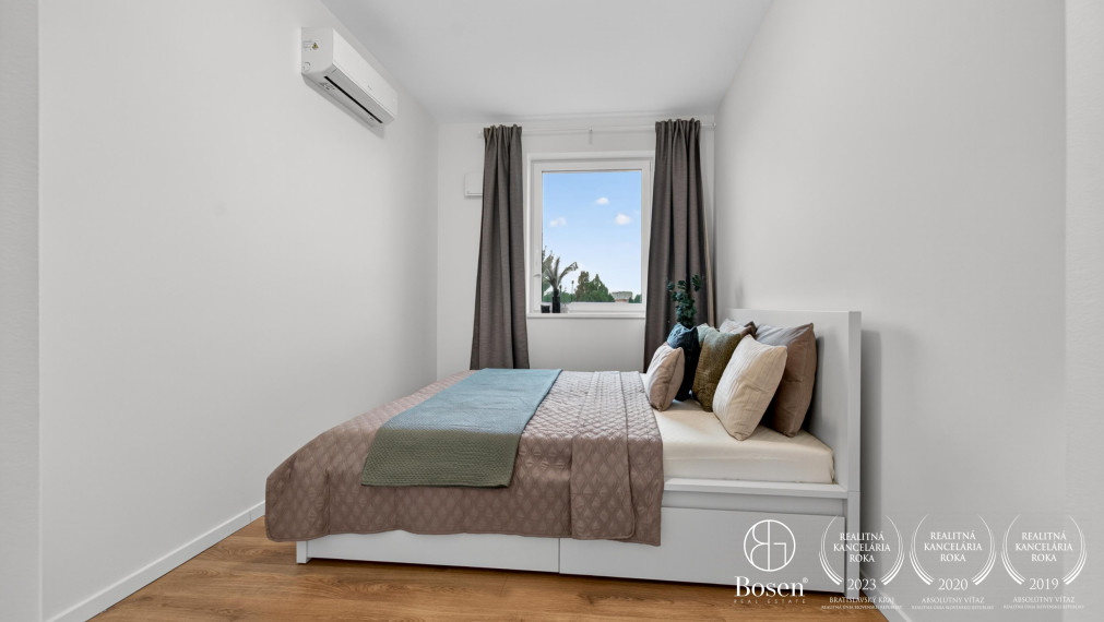 Moderný 2-izbový byt s loggiou a parkovaním – Geologická, Podunajské Biskupice