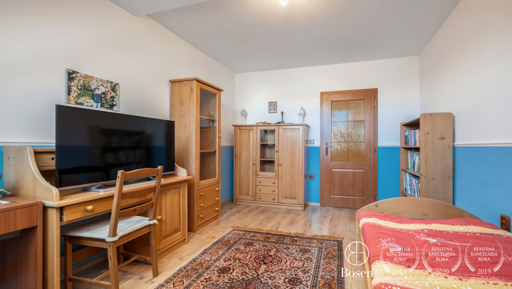 BOSEN| 4 izbový byt, 156m2 s balkónom v centre Malaciek