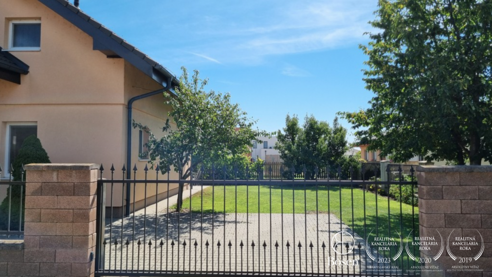 LOYALTERS | Predaj 5 izbového rodinného domu - Most pri Bratislave, časť Studené