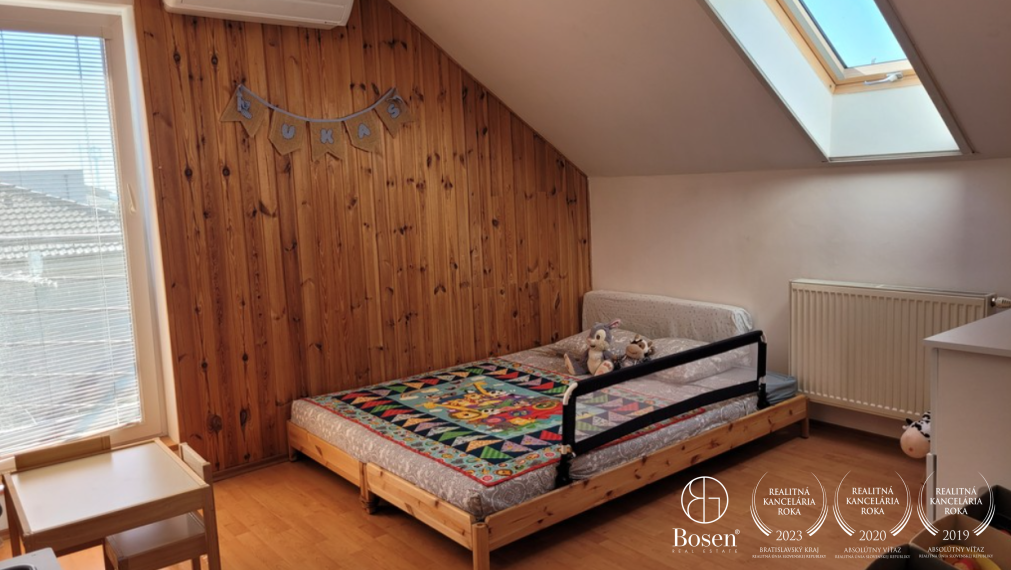 LOYALTERS | Predaj 5 izbového rodinného domu - Most pri Bratislave, časť Studené