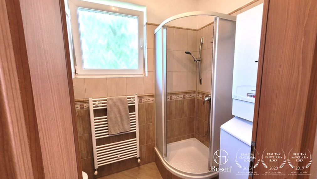 LOYALTERS | Predaj 5 izbového rodinného domu - Most pri Bratislave, časť Studené