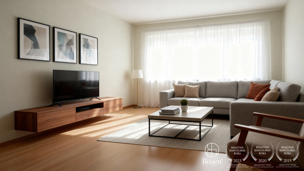 LOYALTERS | Rodinný dom s garážou a záhradou Žiar nad Hronom