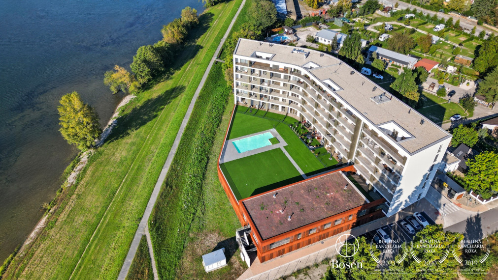 BOSEN | BLUEWAVE _ 2 izbový apartmán s predzáhradkou, A8_02, Banka, Piešťany, 124.35 m2