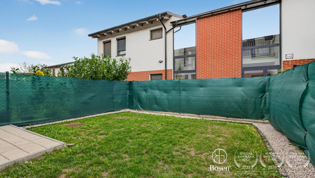 BOSEN | Praktický 2 izbový byt so záhradkou, Senec