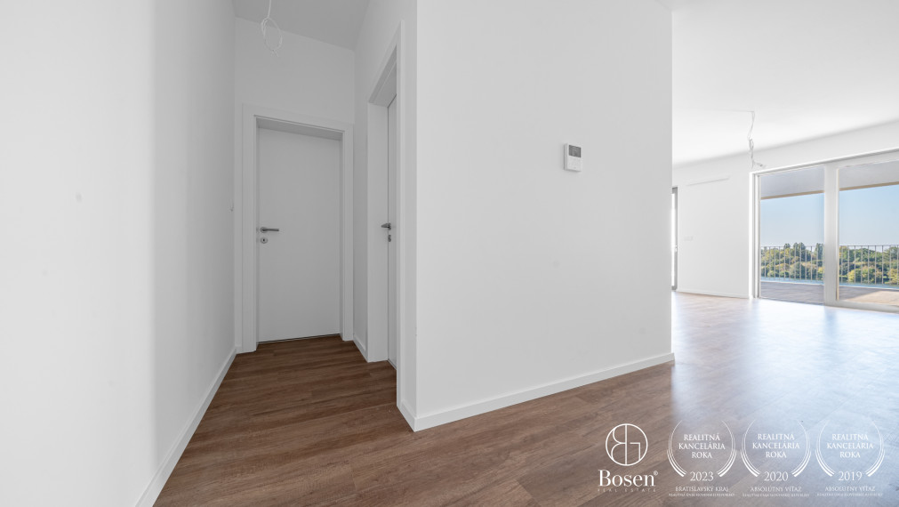 BOSEN | BLUEWAVE _ 3 izbový byt s krásnym výhľadom 7NP_B60, Banka, Piešťany, 154.92 m2
