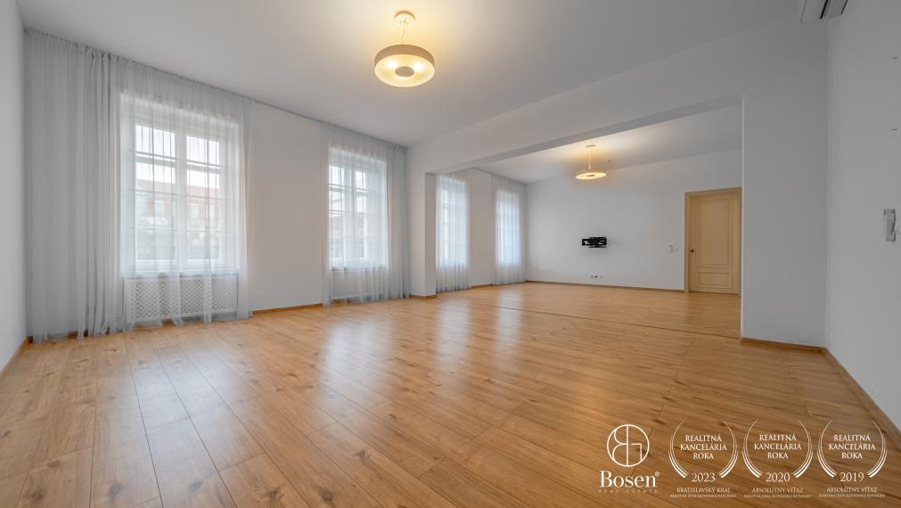 BOSEN | 4 izbový veľkometrážny byt v srdci Bratislavy, Palác Motešických