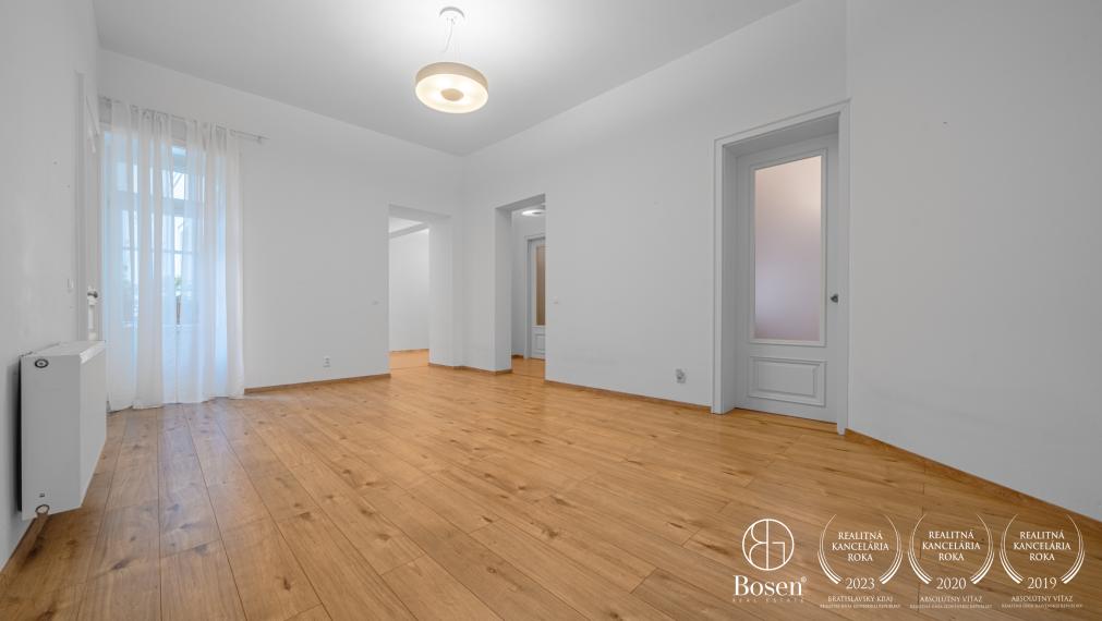 BOSEN | 4 izbový veľkometrážny byt v srdci Bratislavy, Palác Motešických